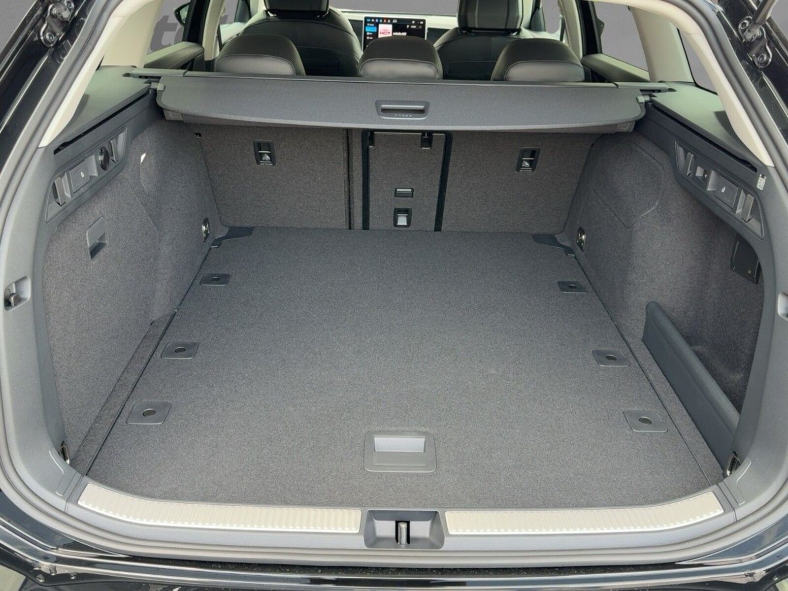 Volkswagen Passat – Bild 6