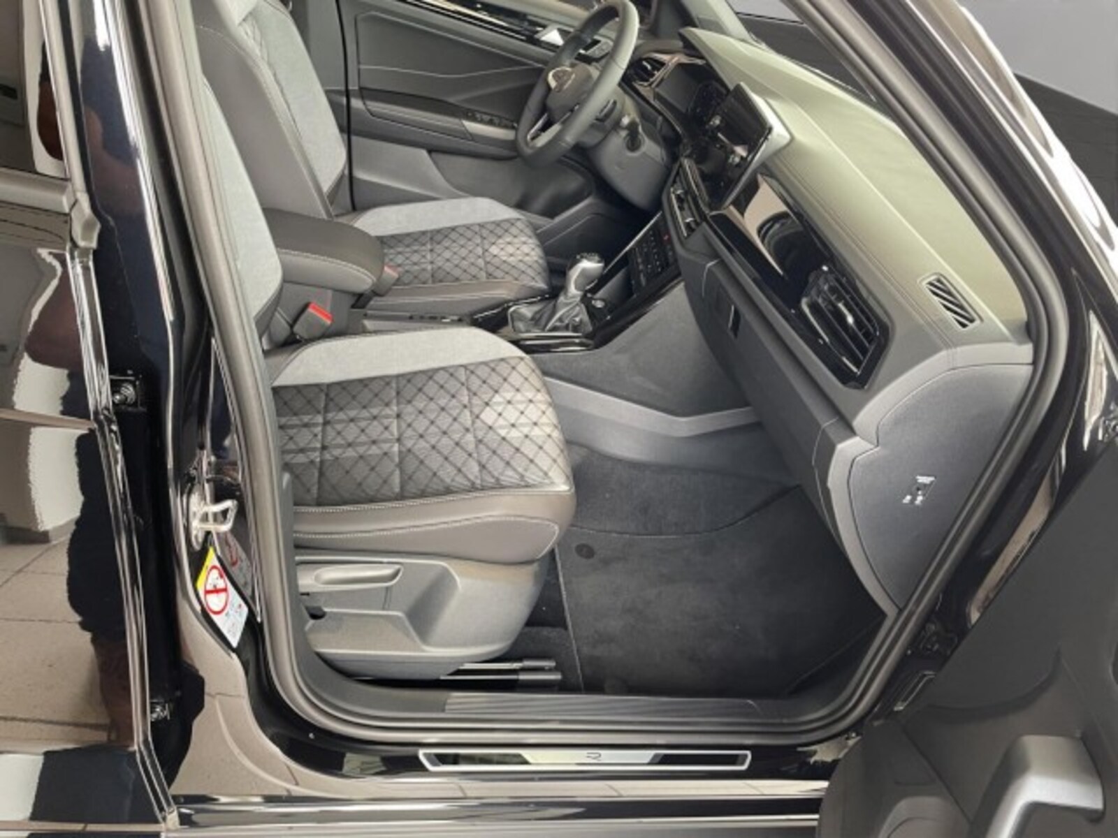 Volkswagen T-Roc – Bild 11