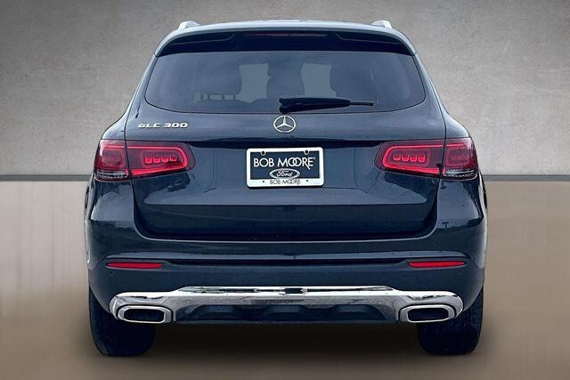 2022 Mercedes-Benz GLC 300