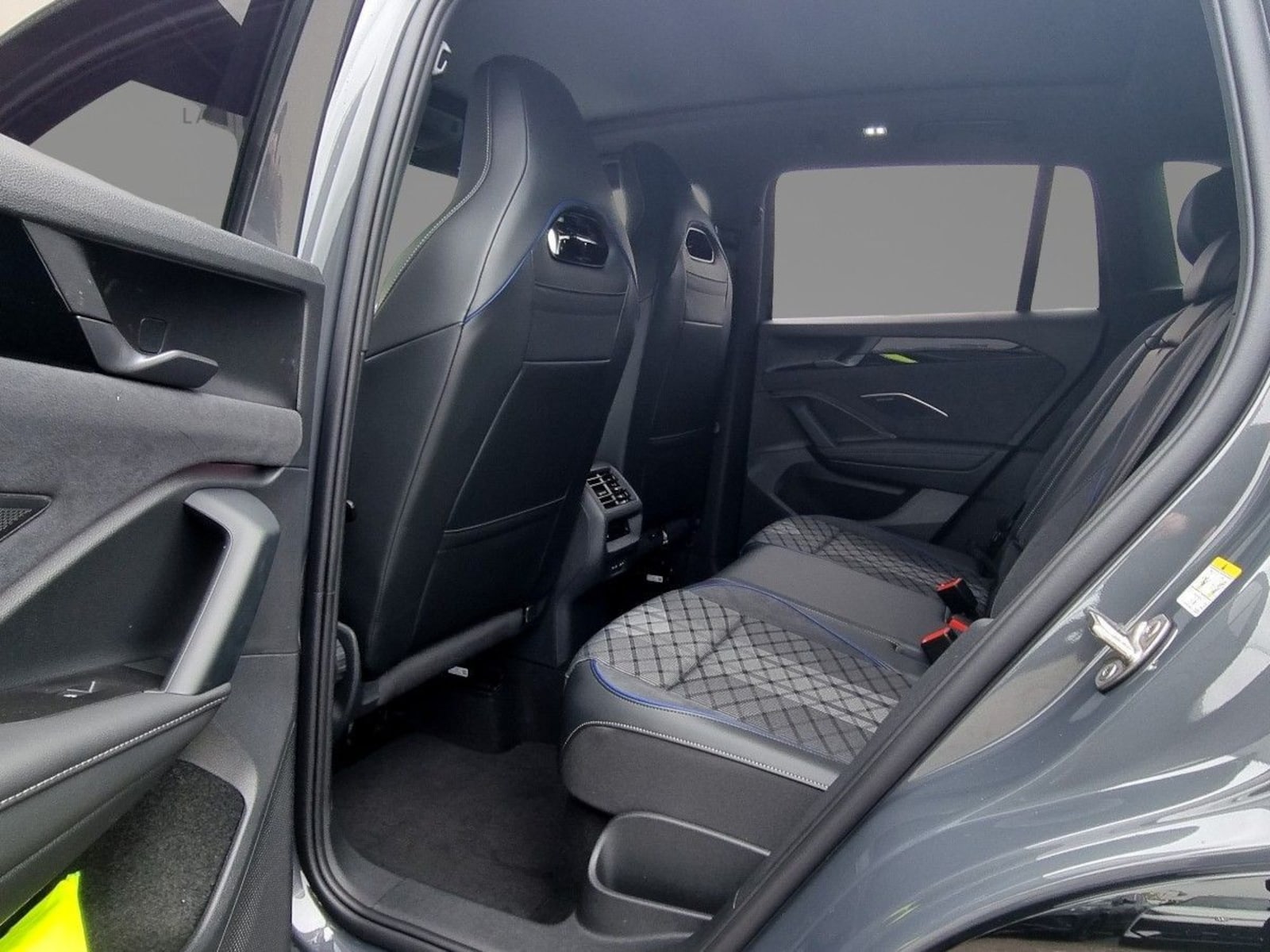 Volkswagen Tiguan – Bild 6