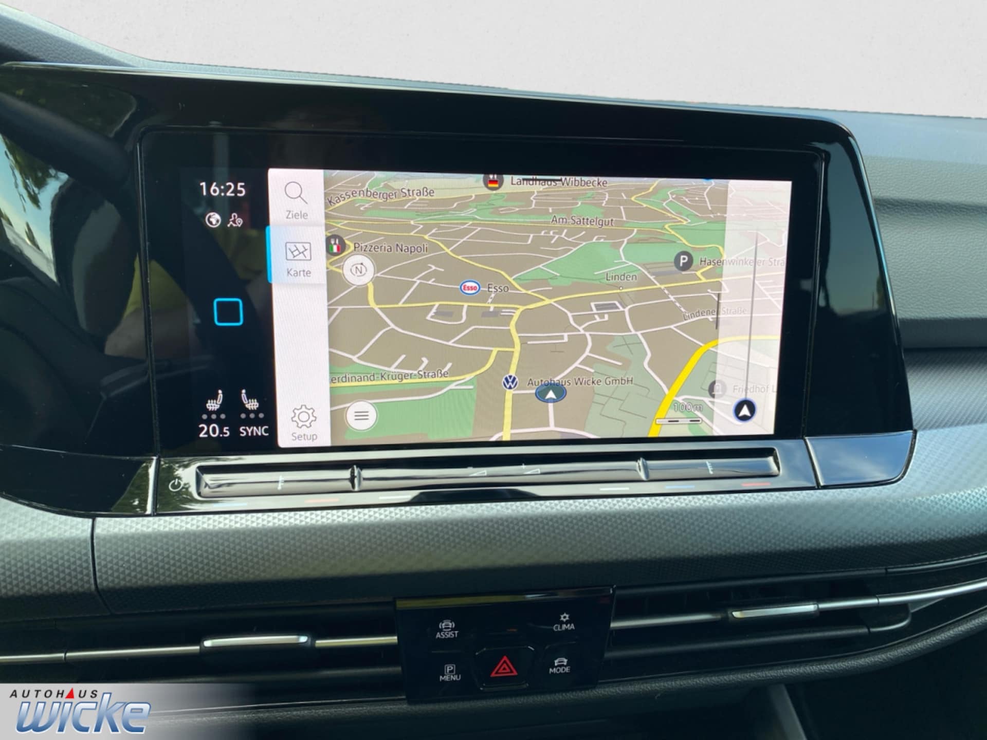 Volkswagen Golf Active