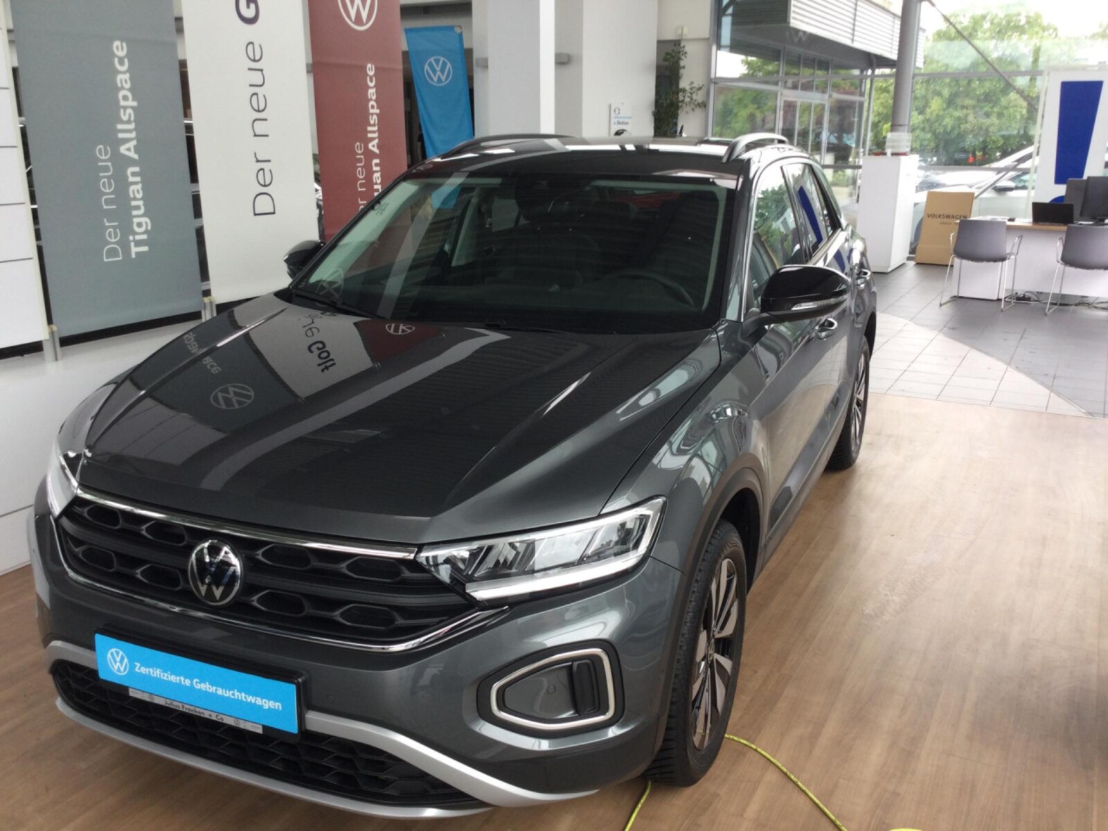 Volkswagen T-Roc – Bild 2