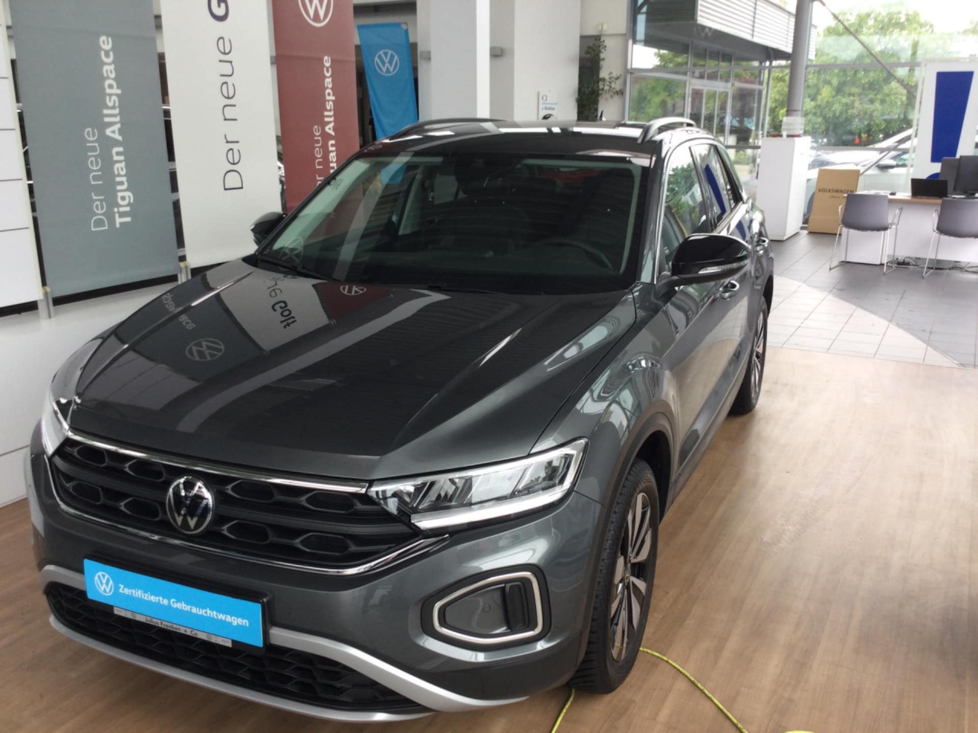 Volkswagen T-Roc Life
