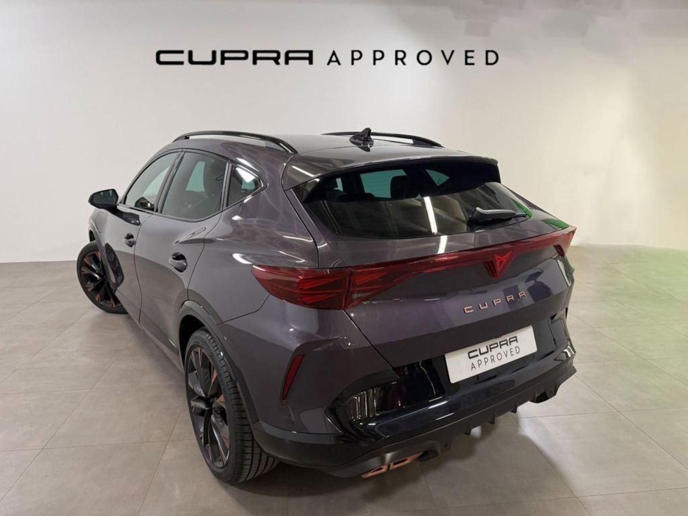 CUPRA Formentor 1.5 TSI e-Hybrid DSG 150 kW (204 CV) — photo 2