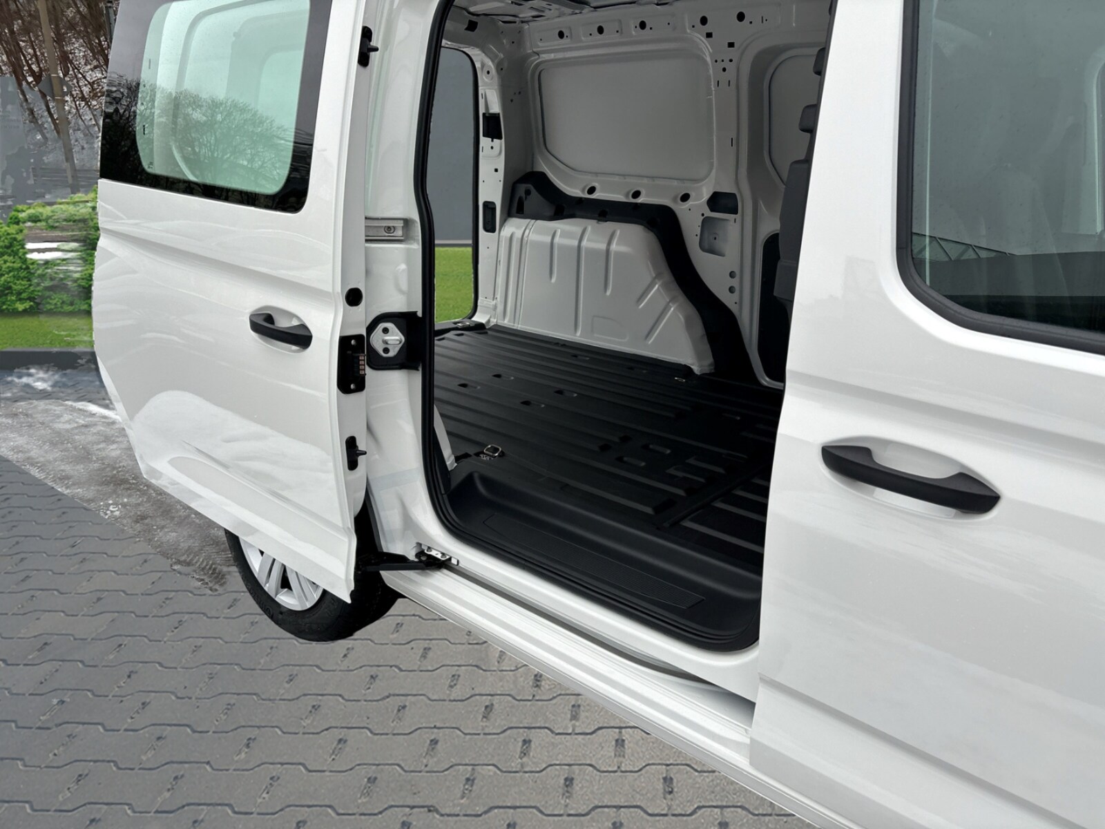 Volkswagen Caddy Maxi Cargo – Bild 6
