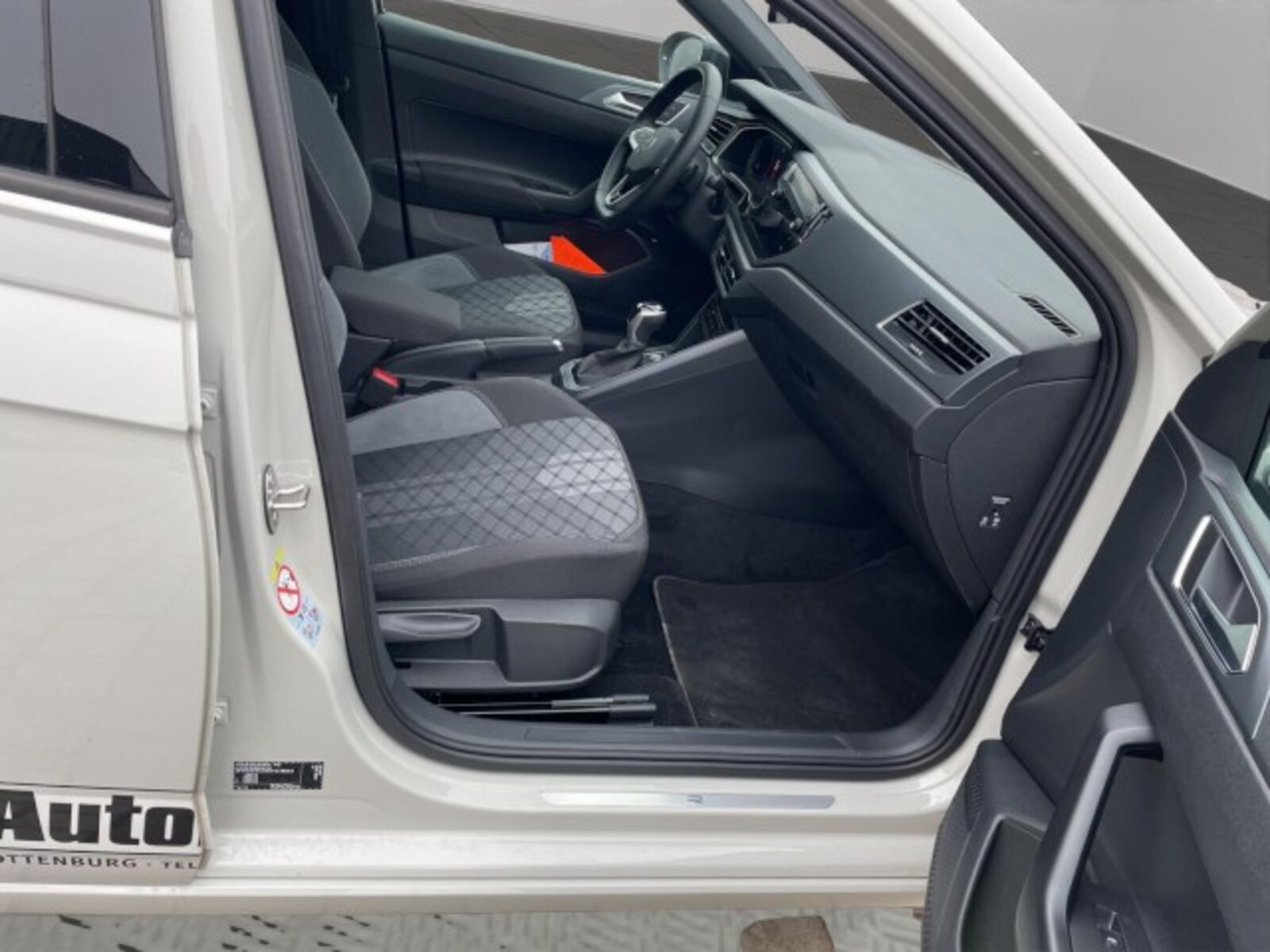 Volkswagen Taigo – Bild 14