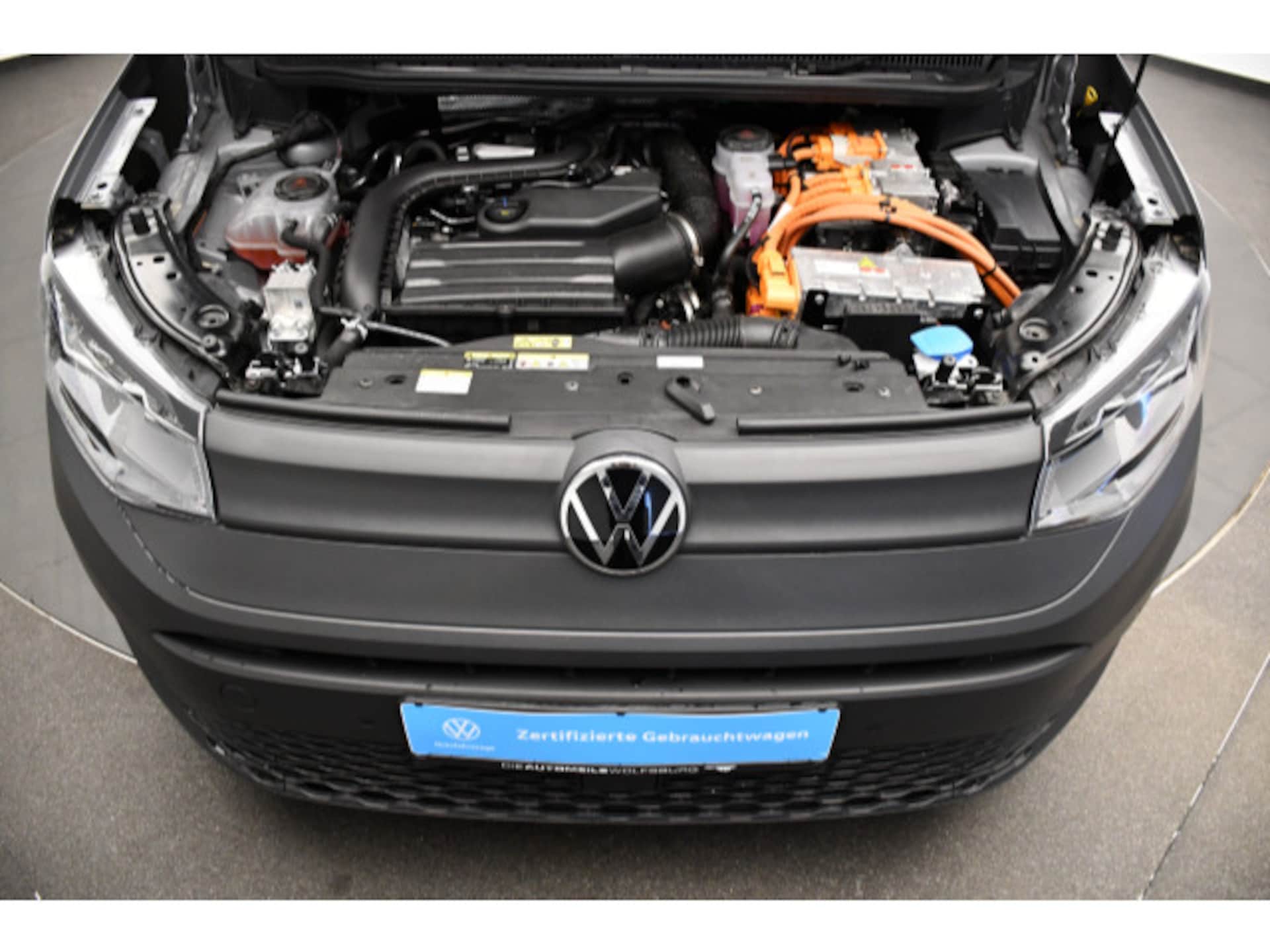 Volkswagen Caddy Maxi Basis-Modell