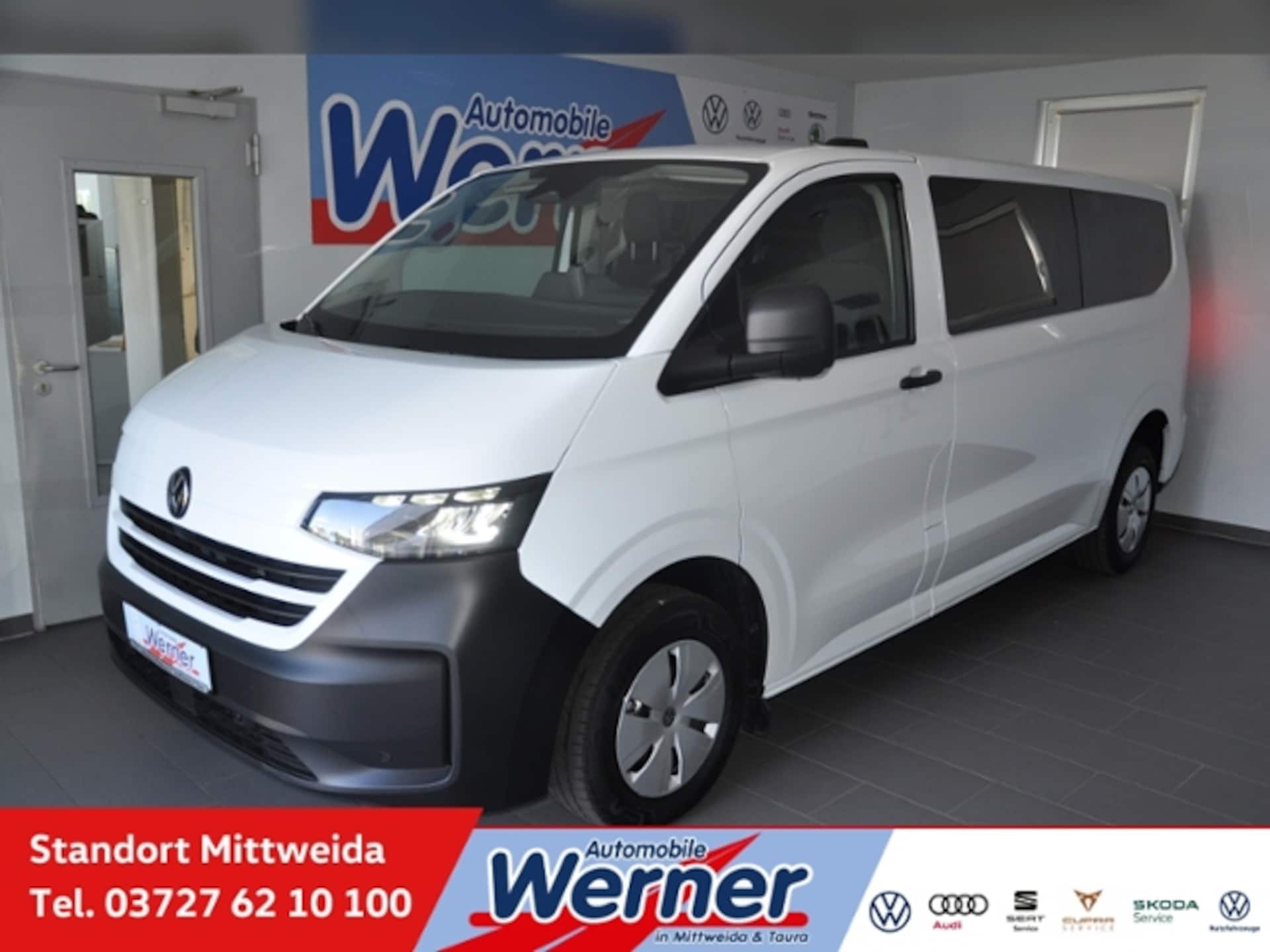 Volkswagen Transporter Kombi langer Radstand