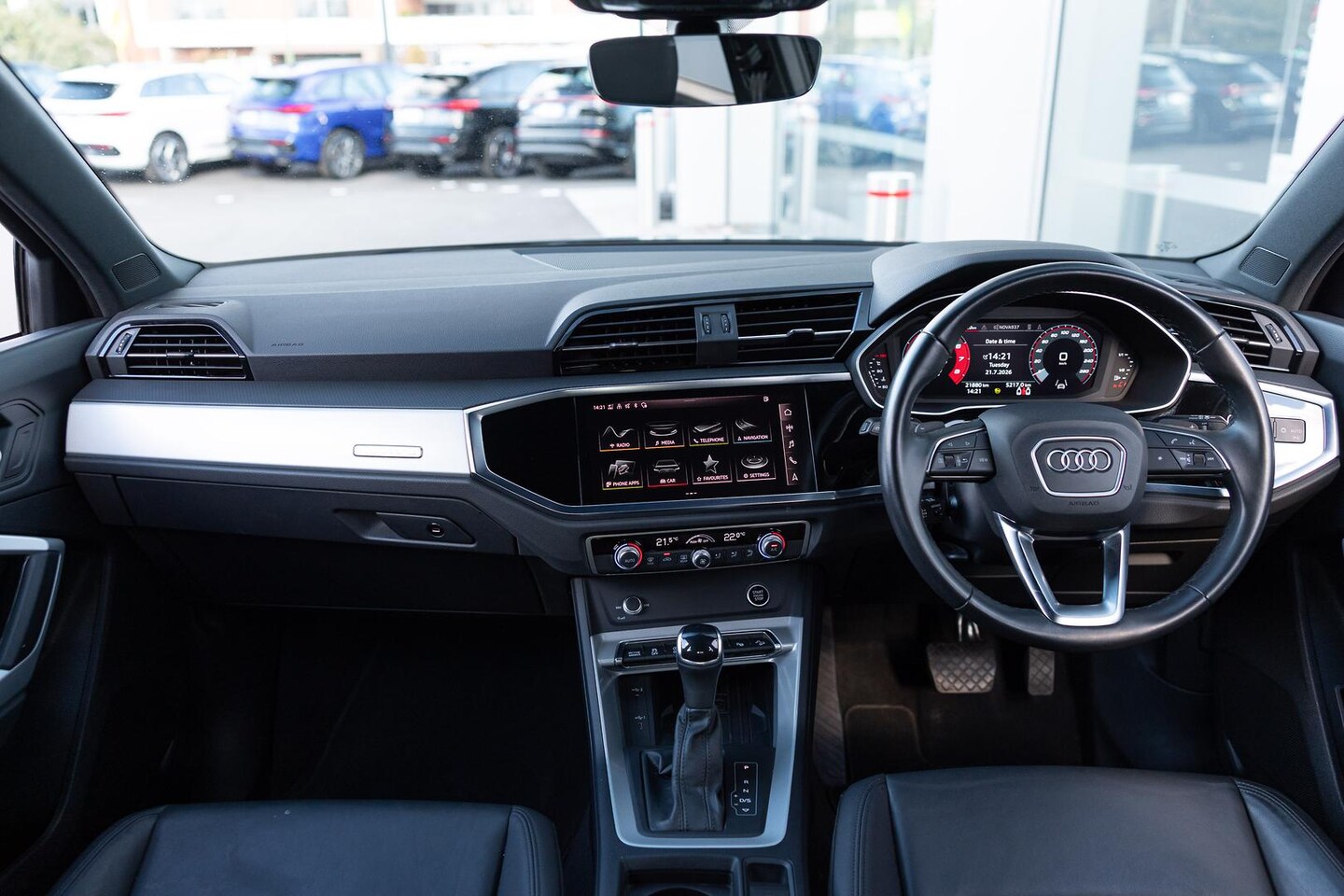 Image about Audi Q3 40 TFSI quattro S tronic