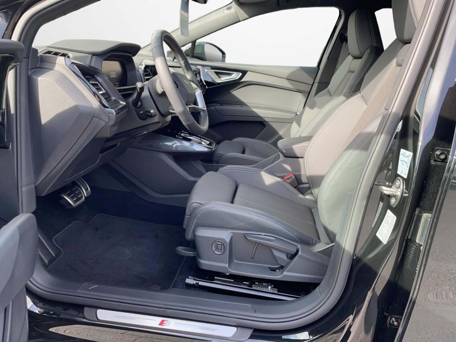 Audi Q4 e-tron – Bild 7