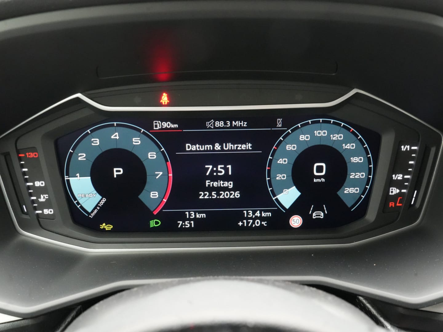 Bild über Audi A1 Sportback S line 35 TFSI S tronic - für weitere Informationen kontaktieren Sie den Audi Partner