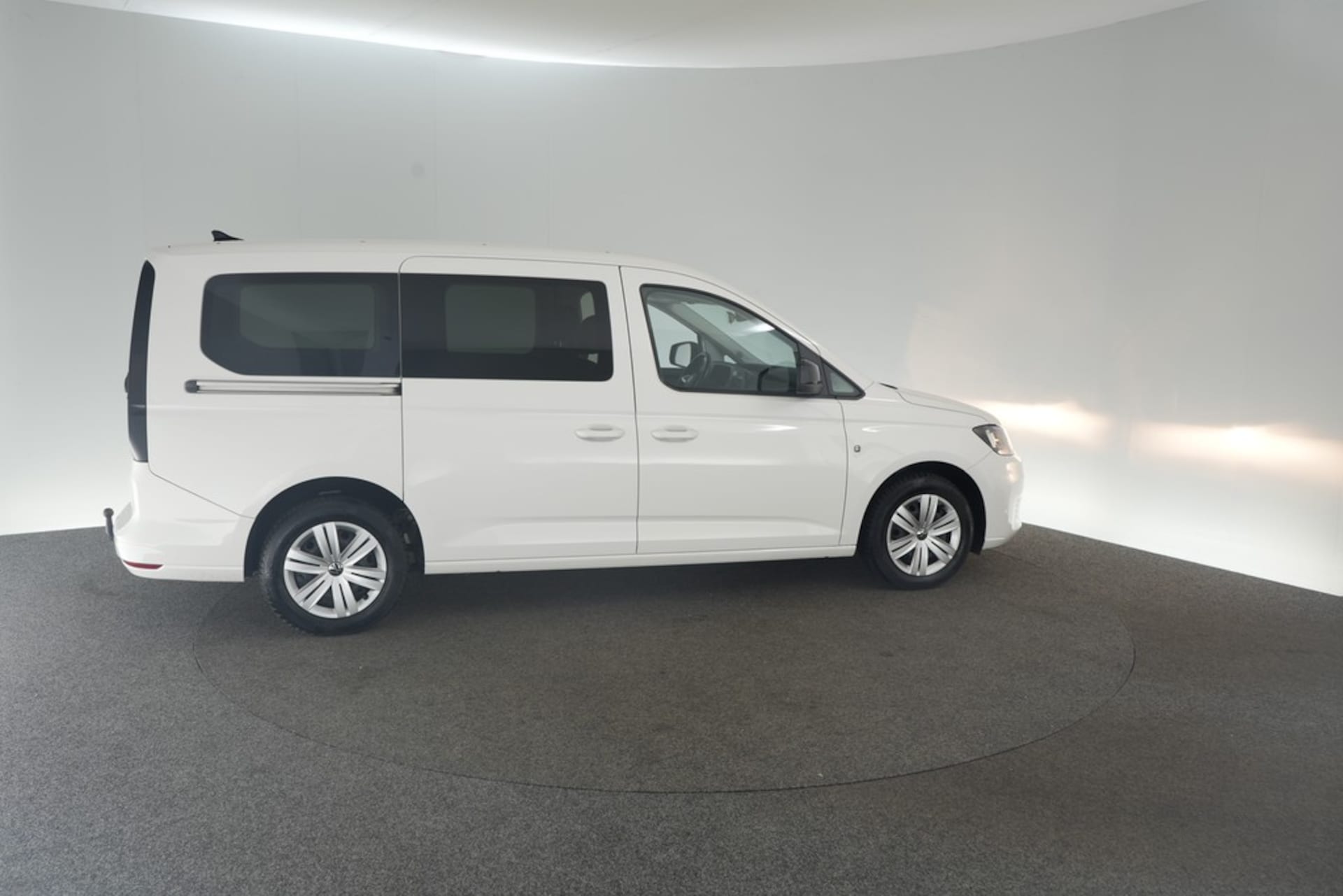 Volkswagen Caddy Maxi Basis-Modell