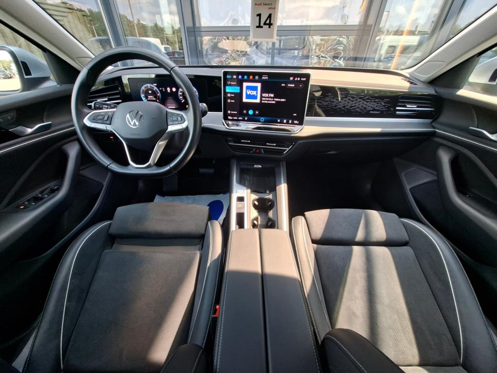 Volkswagen Passat Business