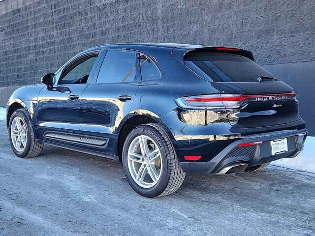 2025 Porsche Macan