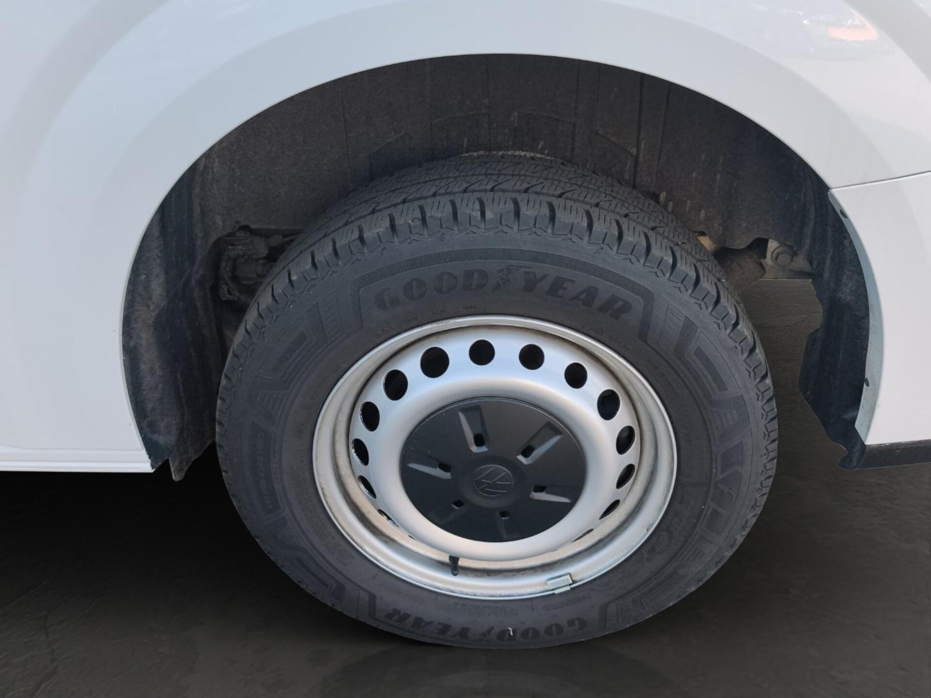 Volkswagen Transporter Kasten langer Radstand