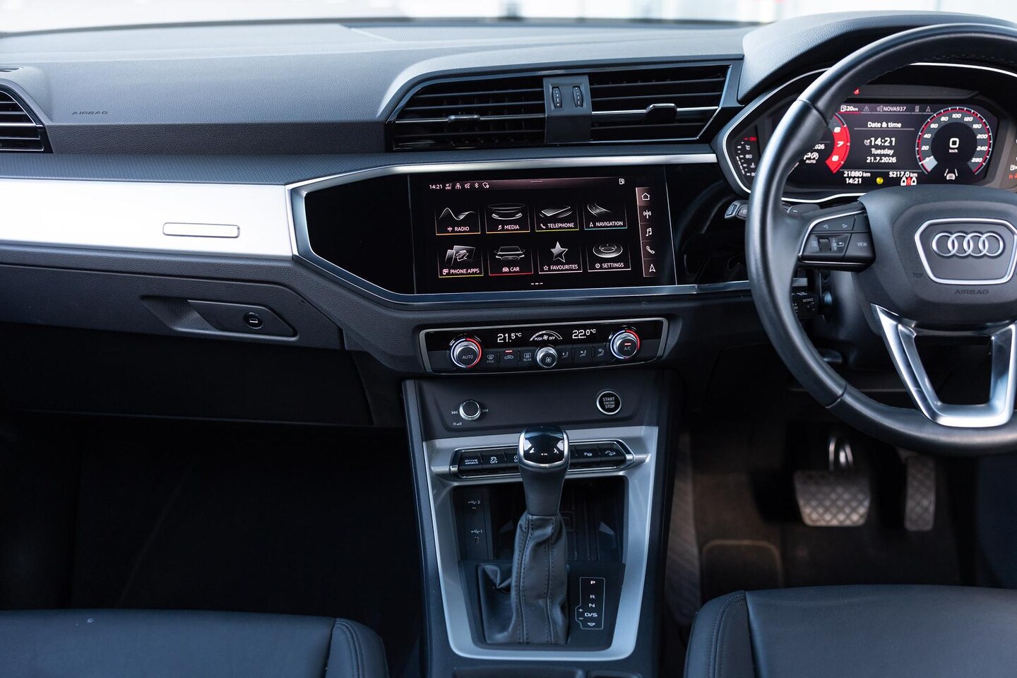 Image about Audi Q3 40 TFSI quattro S tronic