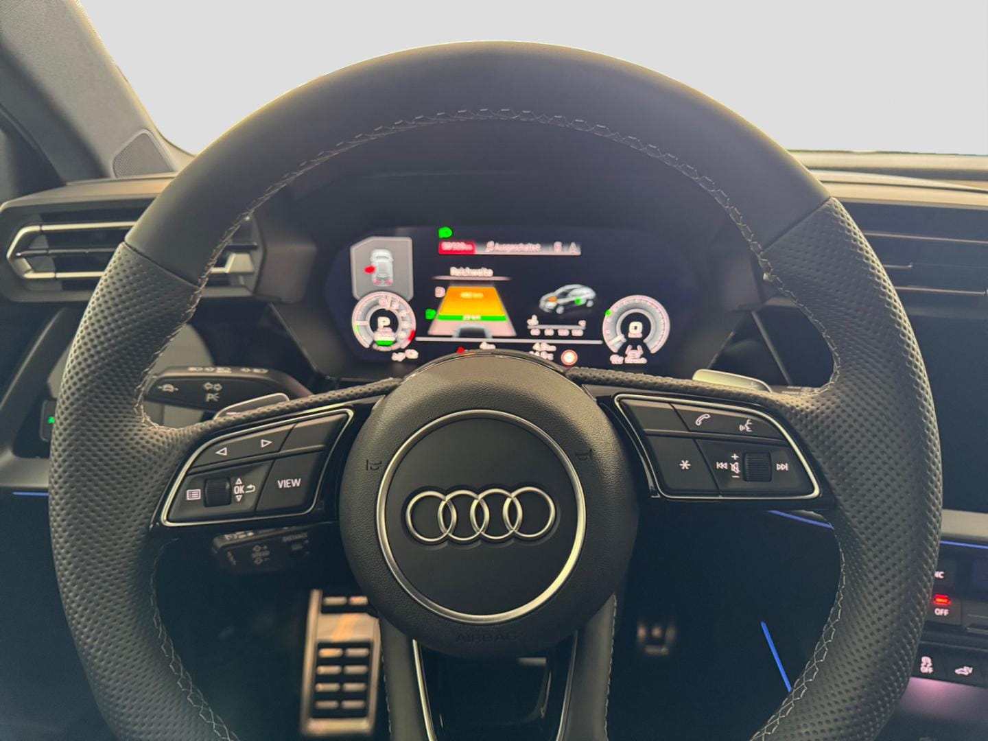 Bild über Audi A3 Sportback TFSI e TFSI e 150 kW S tronic - für weitere Informationen kontaktieren Sie den Audi Partner
