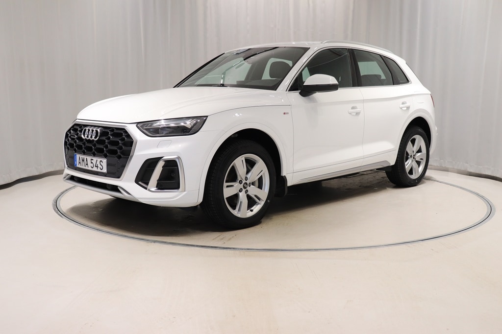 Bild som visar Audi Q5 TFSI e Q5 55 TFSI e quattro S line 367 hk S tronic - för mer information kontakta din Audi Partner