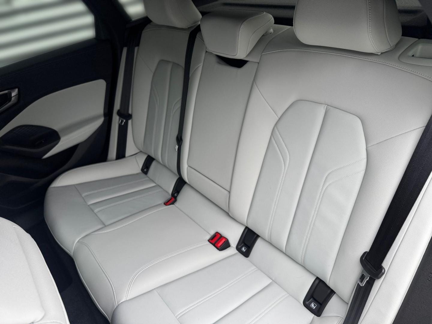 Bild über Audi A5 Limousine TDI quattro 150 kW S tronic - für weitere Informationen kontaktieren Sie den Audi Partner