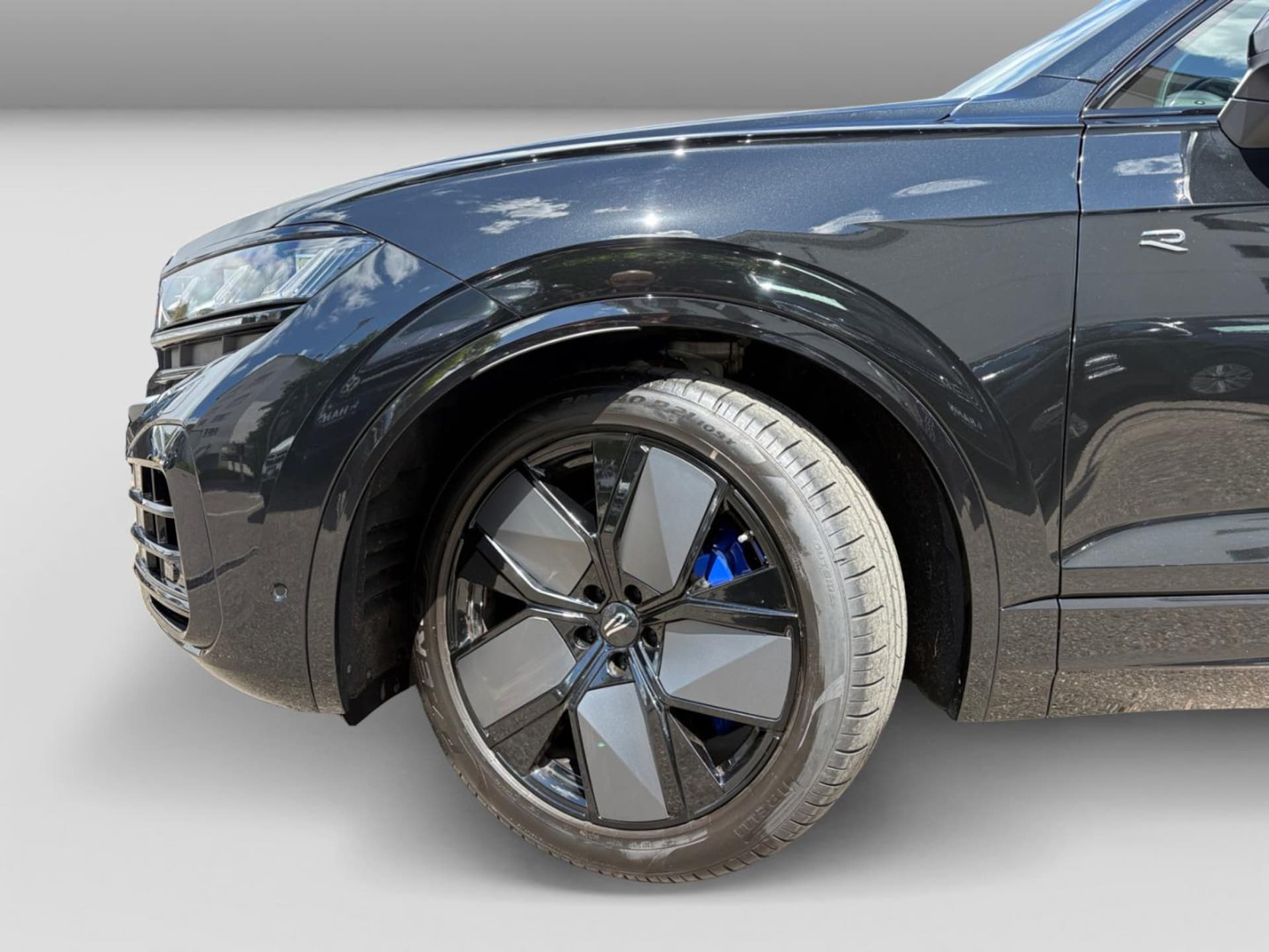 Volkswagen Touareg R