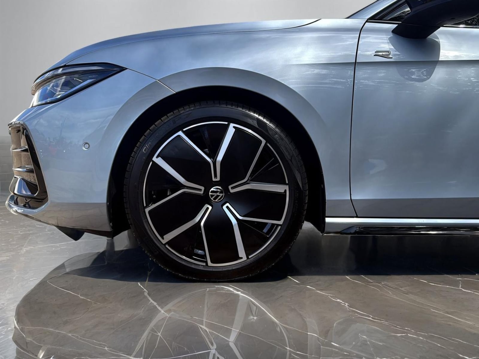 Volkswagen Passat – Bild 4