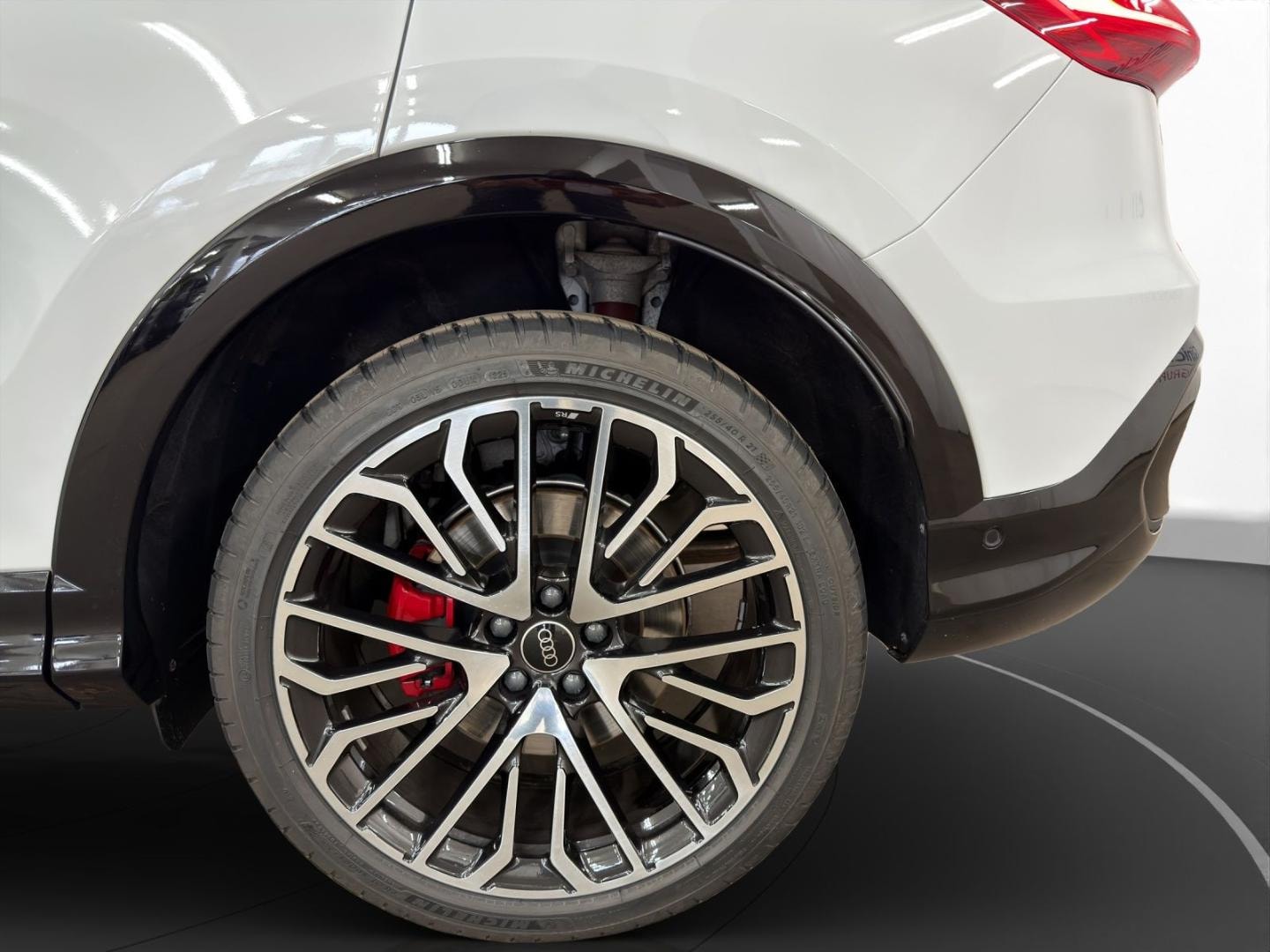 Bild über Audi Q5 SUV TFSI 150 kW S tronic - für weitere Informationen kontaktieren Sie den Audi Partner