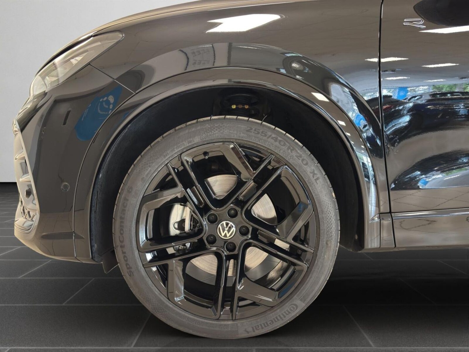 Volkswagen Tiguan – Bild 8