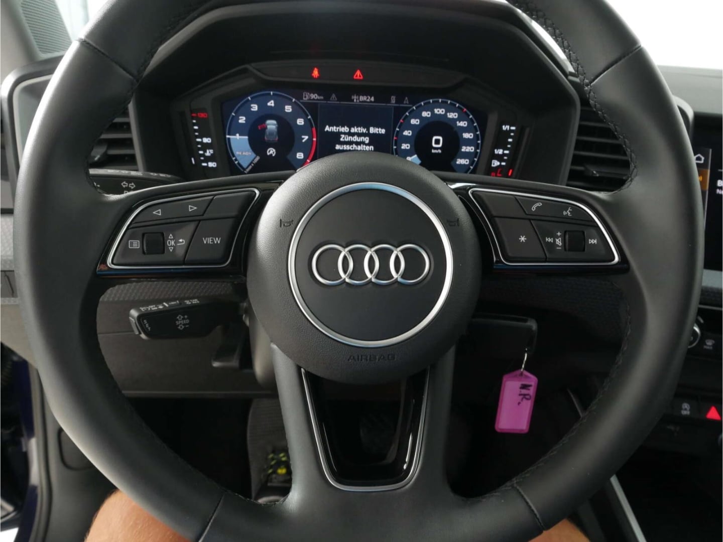 Bild über Audi A1 Sportback advanced 30 TFSI Schaltgetriebe - für weitere Informationen kontaktieren Sie den Audi Partner