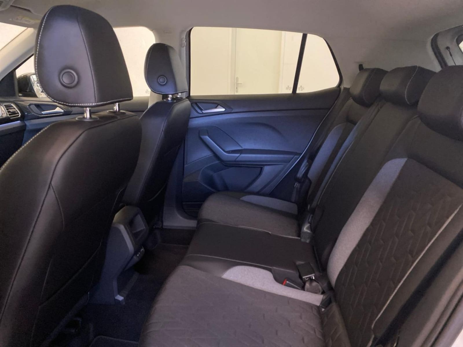 Volkswagen T-Cross – Bild 11