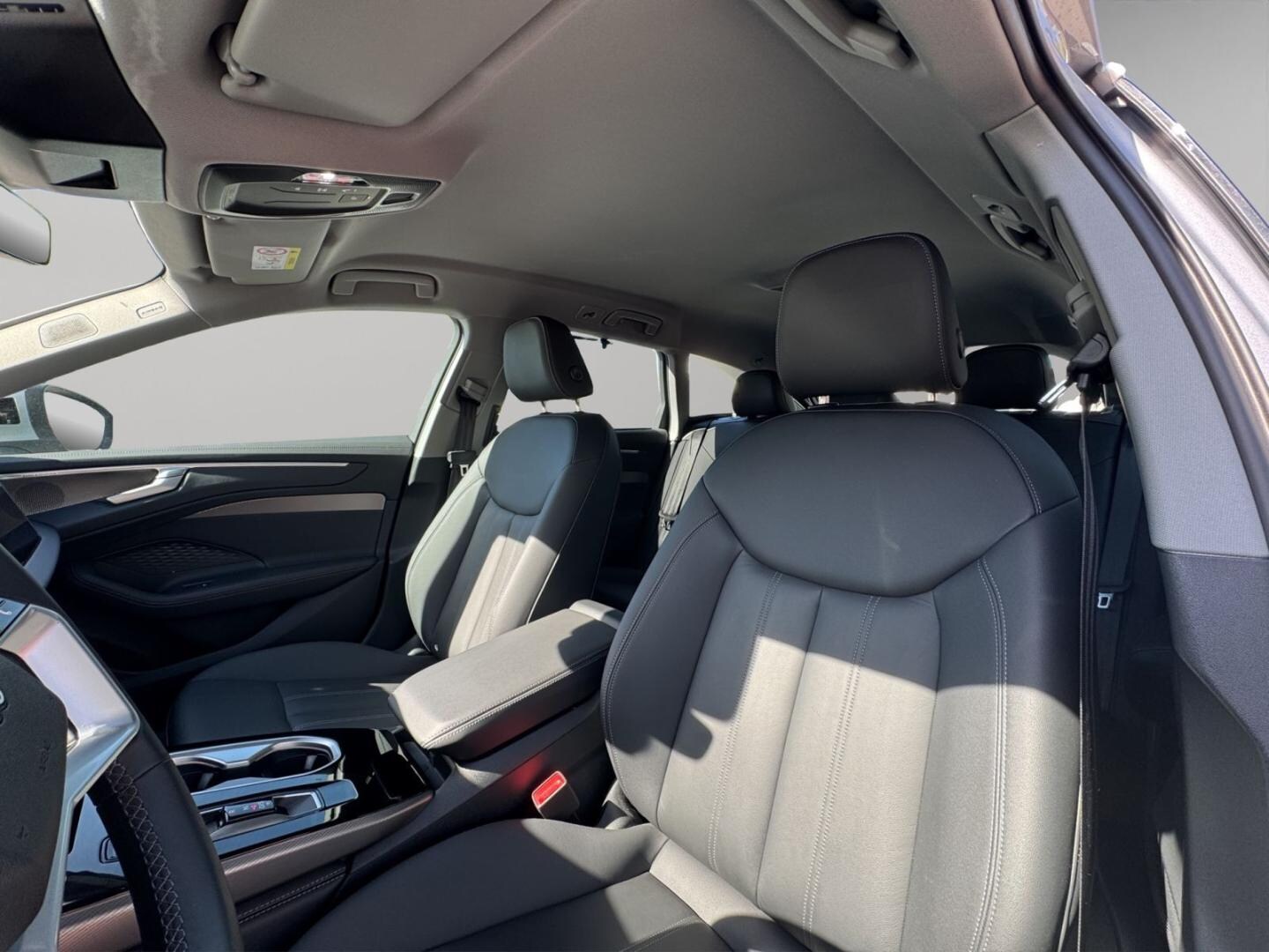 Bild über Audi A6 Avant TFSI 150 kW S tronic - für weitere Informationen kontaktieren Sie den Audi Partner
