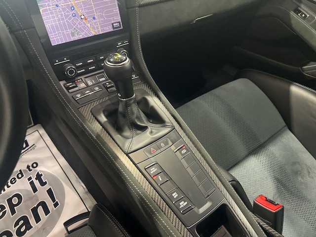2024 Porsche 718 GT4 RS - Photo 29