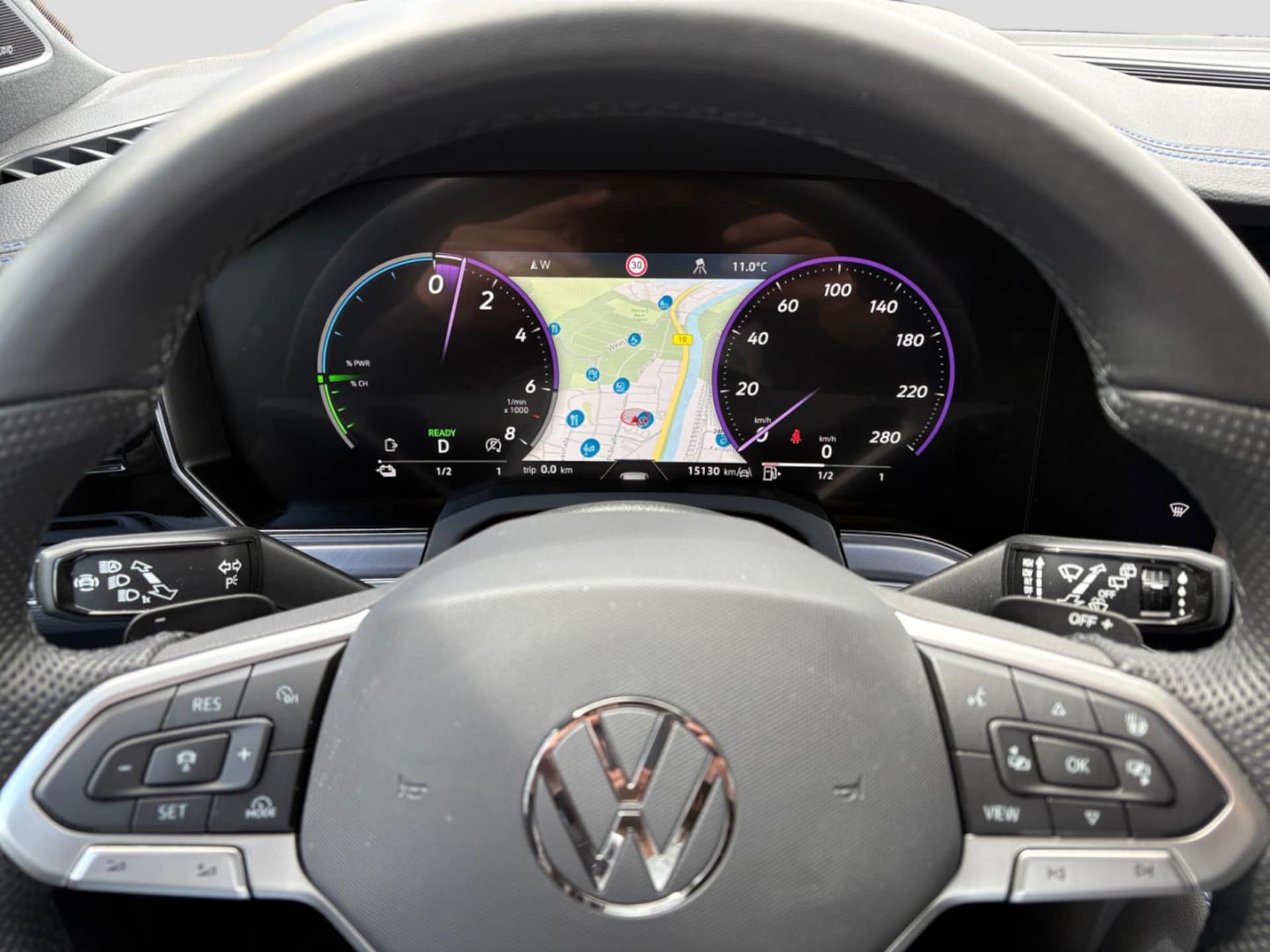 Volkswagen Touareg R
