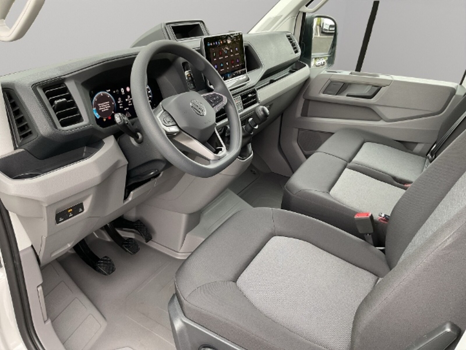 Volkswagen Crafter Kasten mittlerer Radstand – Bild 3