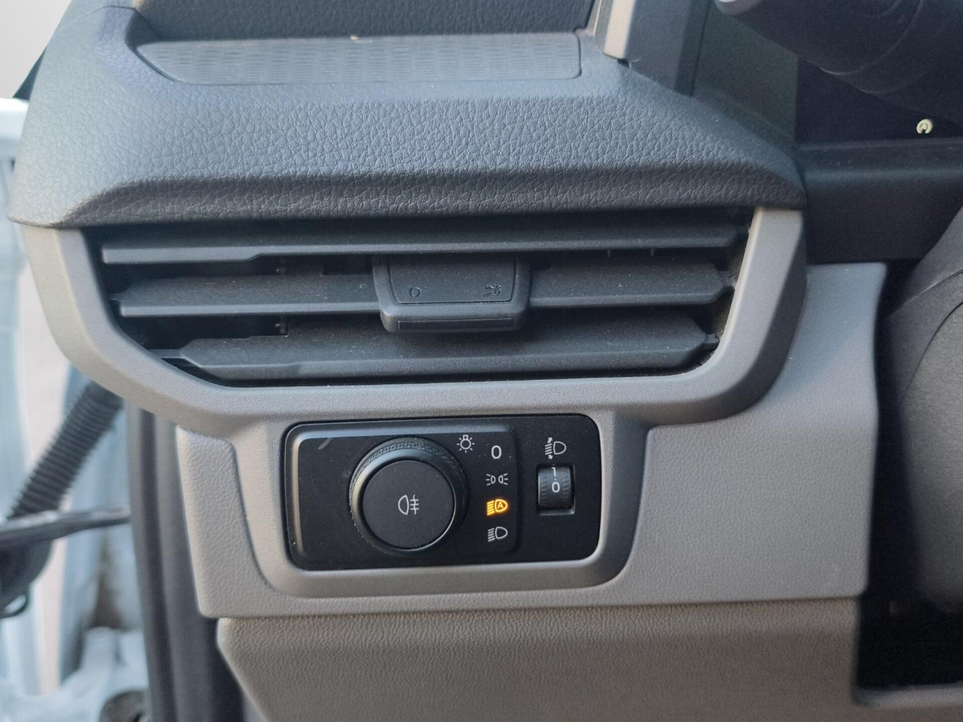 Volkswagen Transporter Kasten langer Radstand
