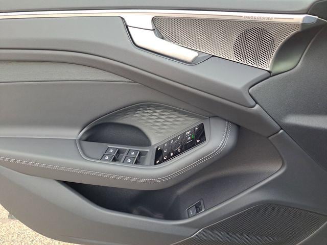 2026 Audi A6 Premium Plus - Photo 16