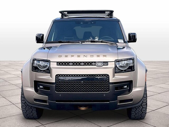 2025 Land Rover Defender