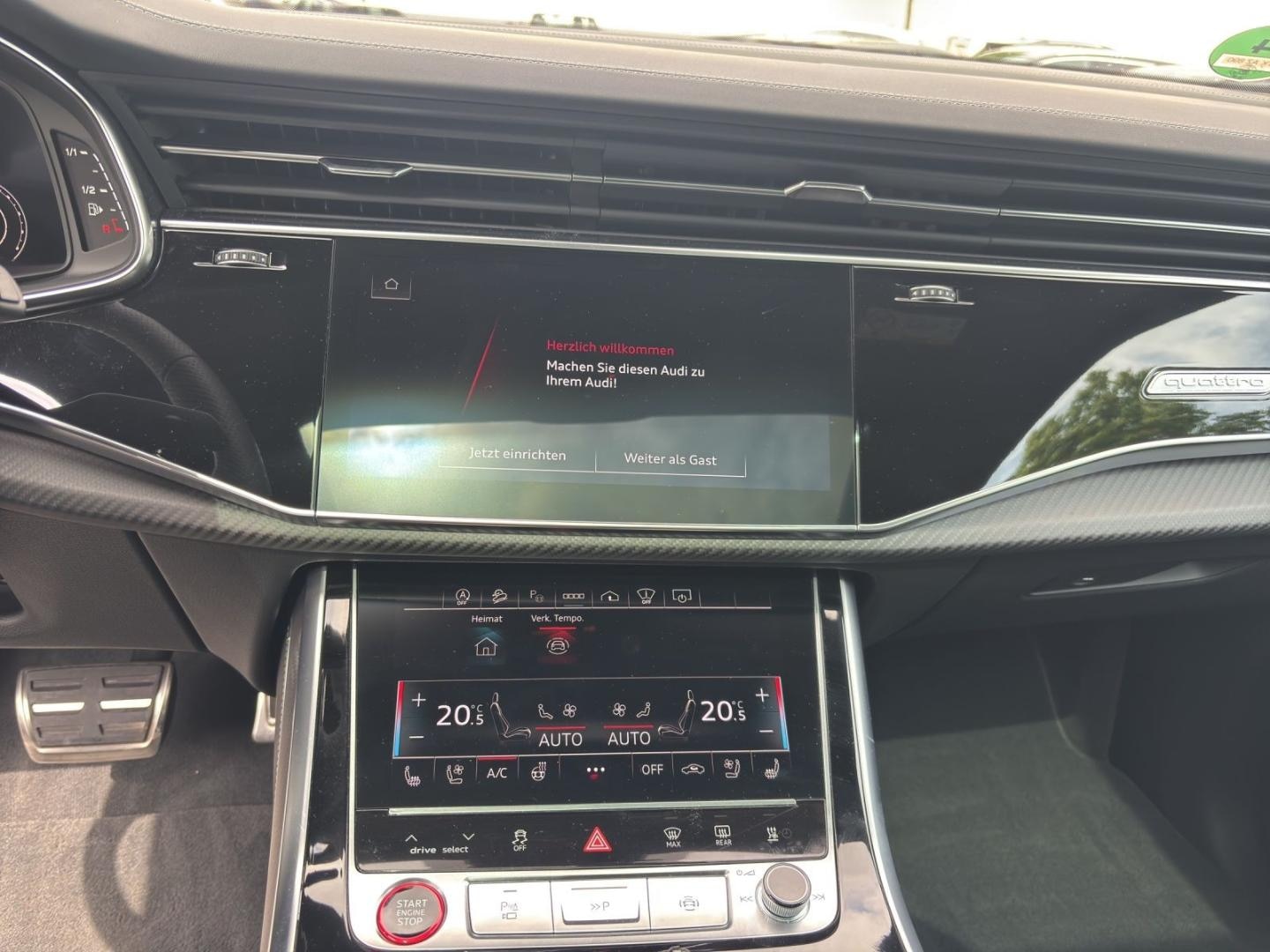 Bild über Audi RS Q8 SUV TFSI quattro 471 kW tiptronic - für weitere Informationen kontaktieren Sie den Audi Partner