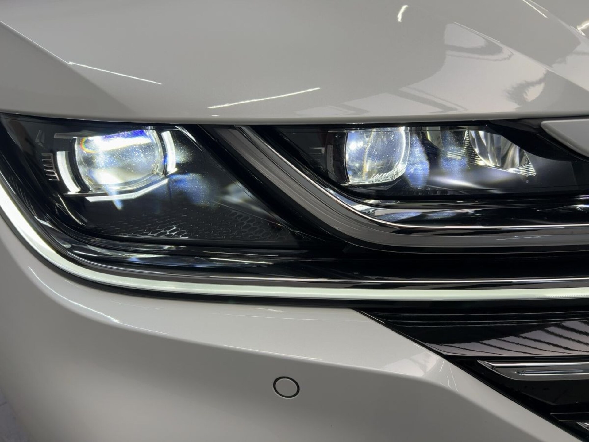 Volkswagen Arteon Shooting Brake R-Line