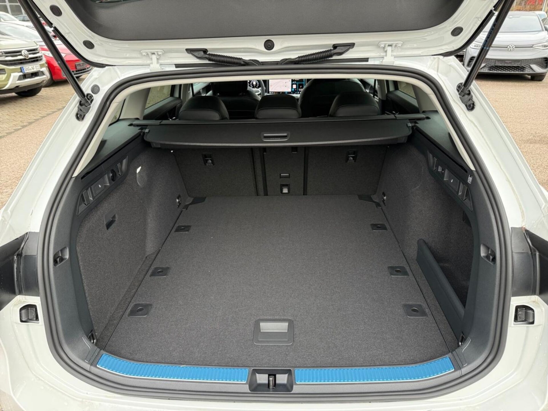 Volkswagen Passat Business