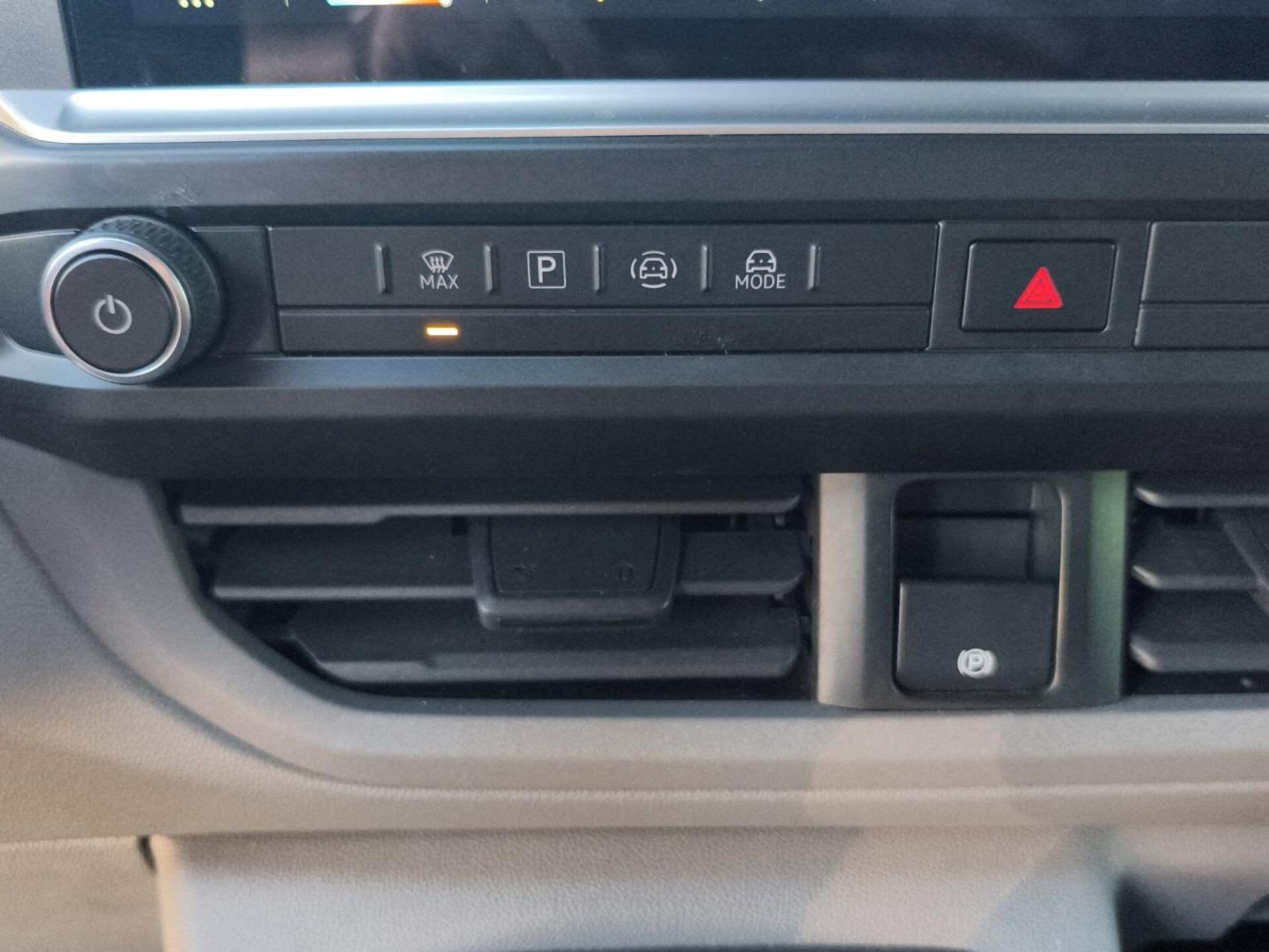 Volkswagen Transporter Kasten langer Radstand