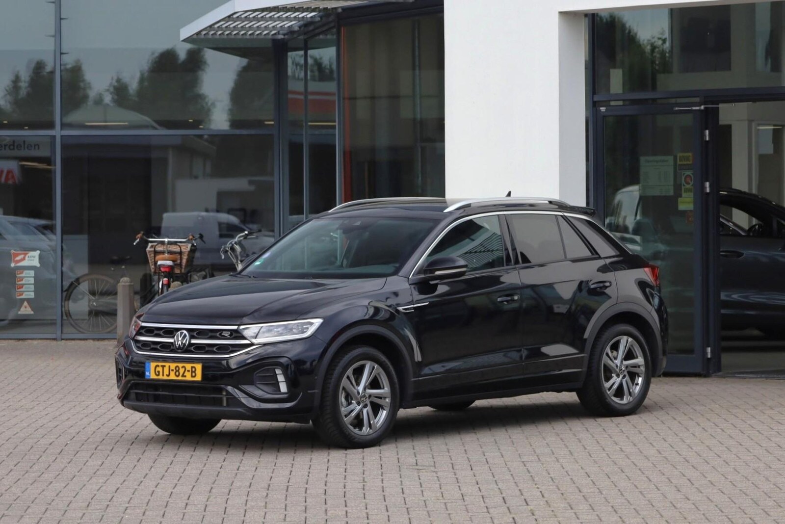 Volkswagen T-Roc 1.5 TSI R-Line 2024, foto 1
