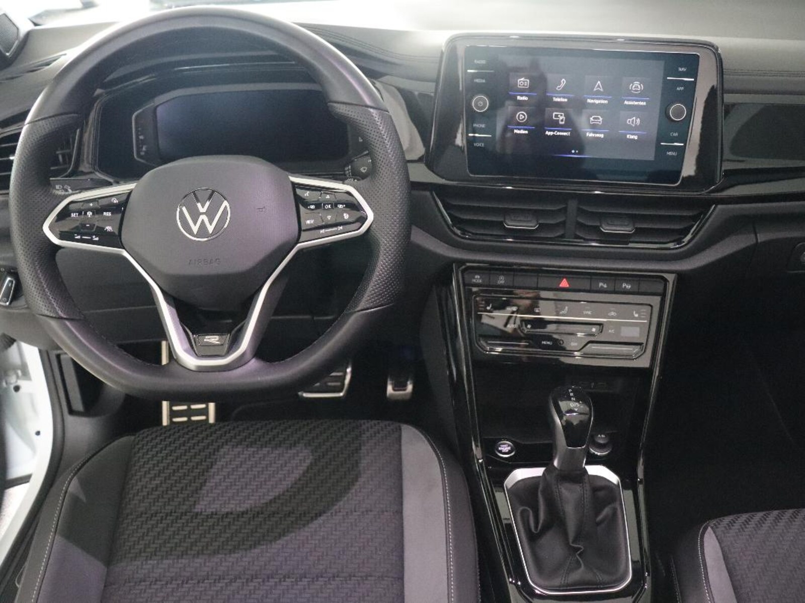 Volkswagen T-Roc Cabriolet – Bild 23