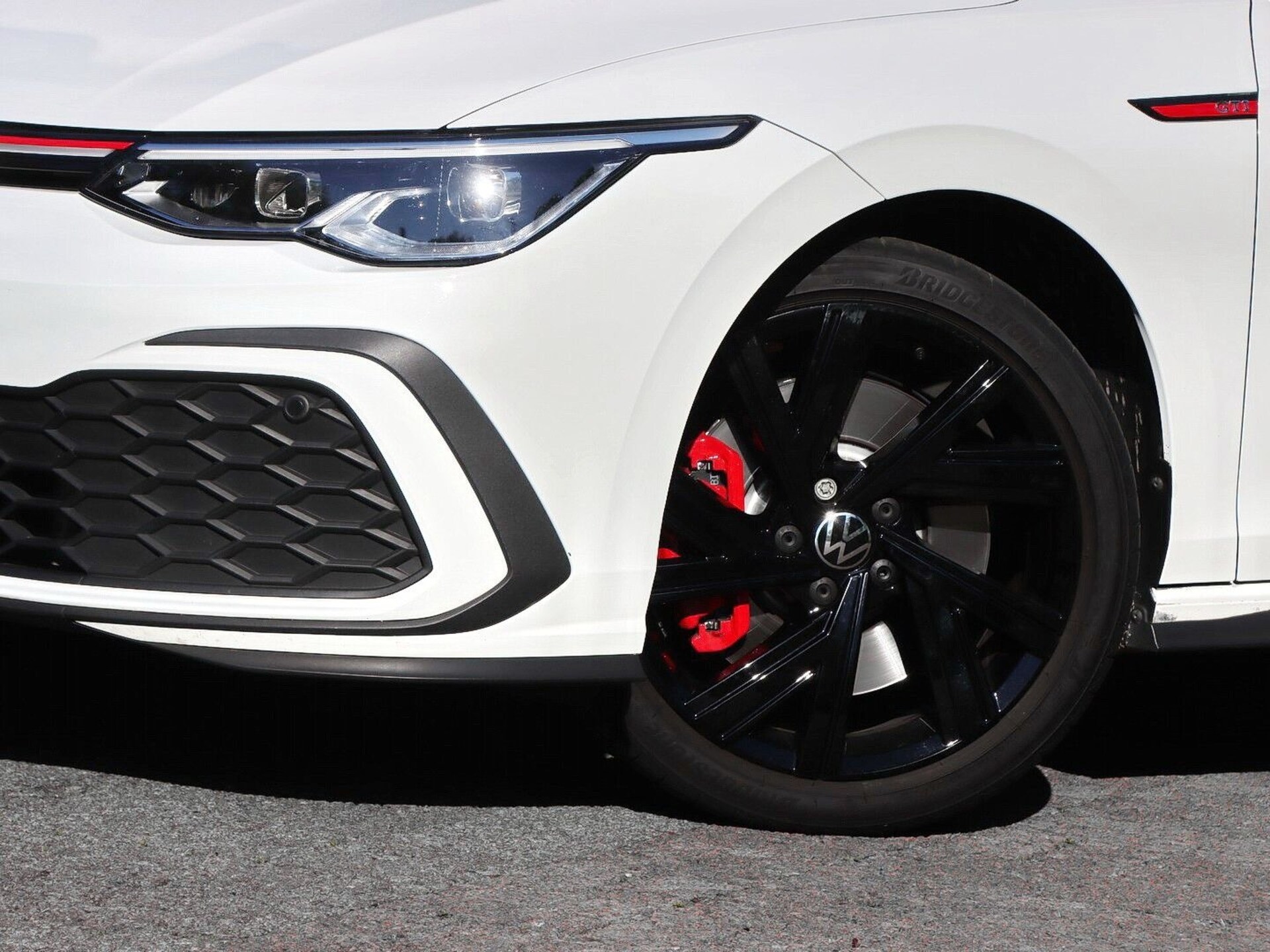 Volkswagen Golf GTI