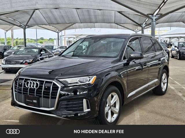 2023 Audi Q7 45 Premium quattro Tiptronic's photo
