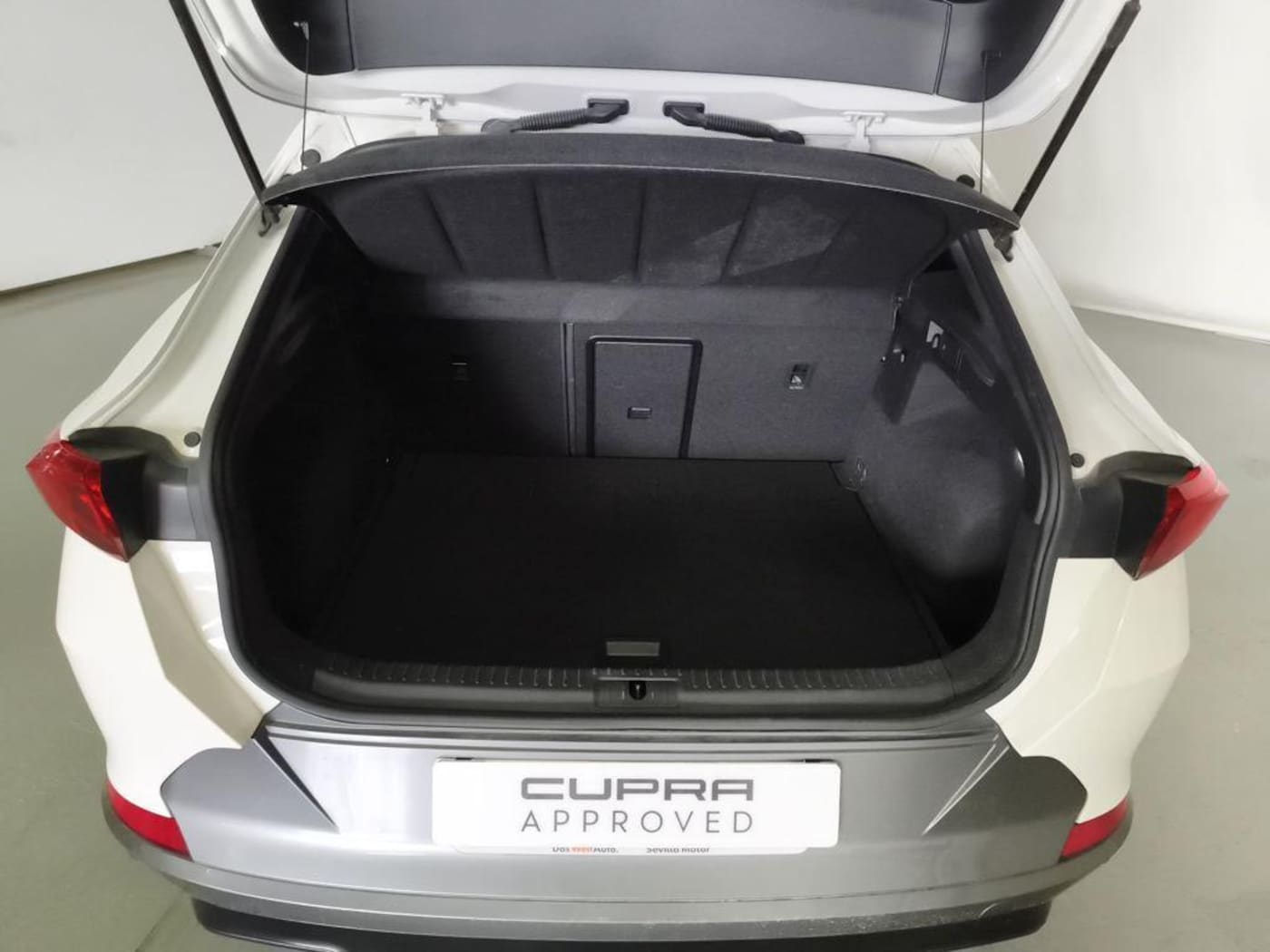 CUPRA Formentor 1.5 TSI DSG 110 kW (150 CV) — photo 7
