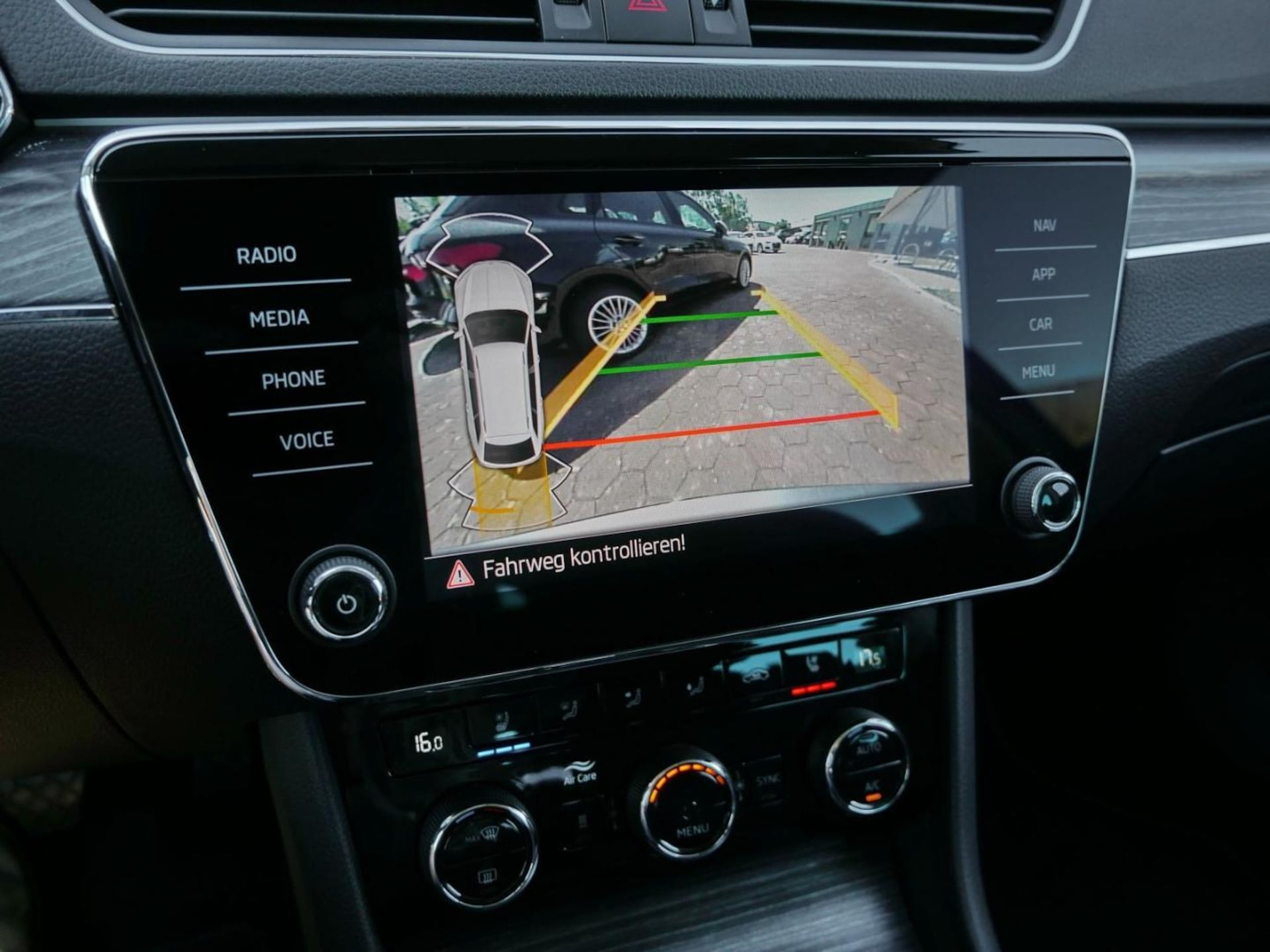 Skoda Superb Combi PREMIUM EDITION