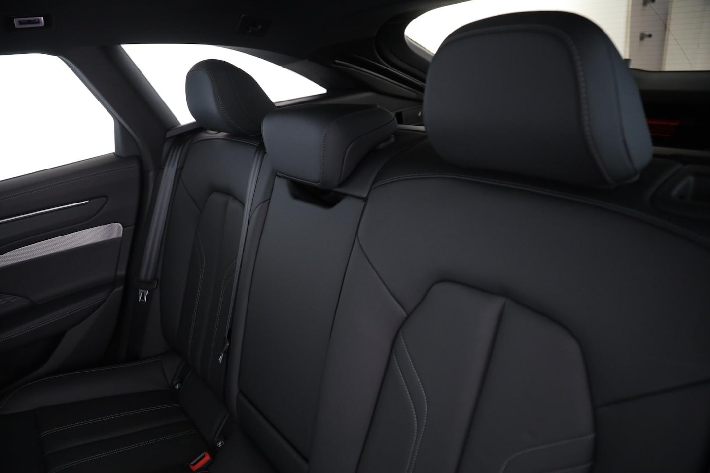 Bild über Audi A6 Avant TFSI 150 kW S tronic - für weitere Informationen kontaktieren Sie den Audi Partner
