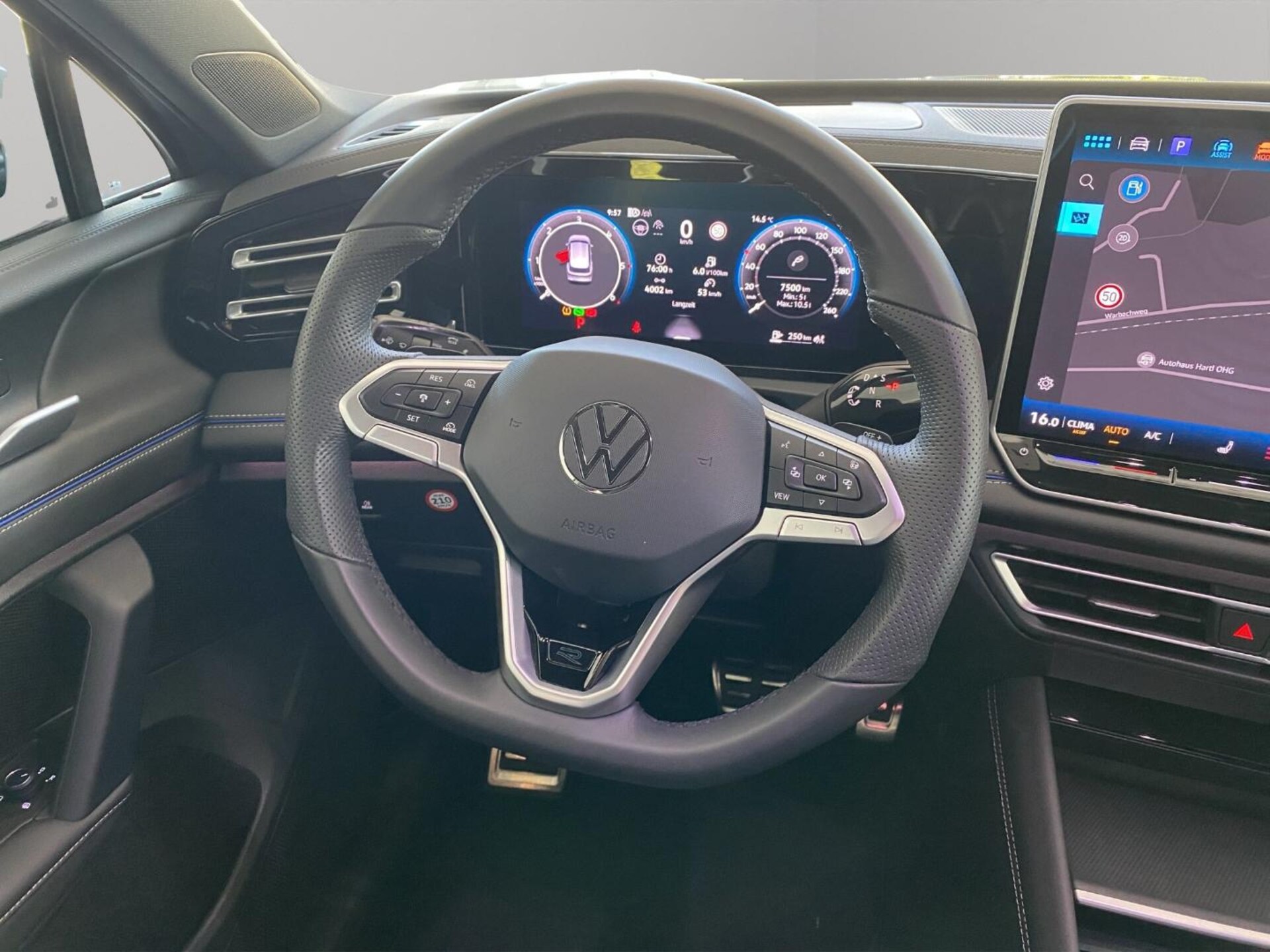 Volkswagen Tiguan R-Line