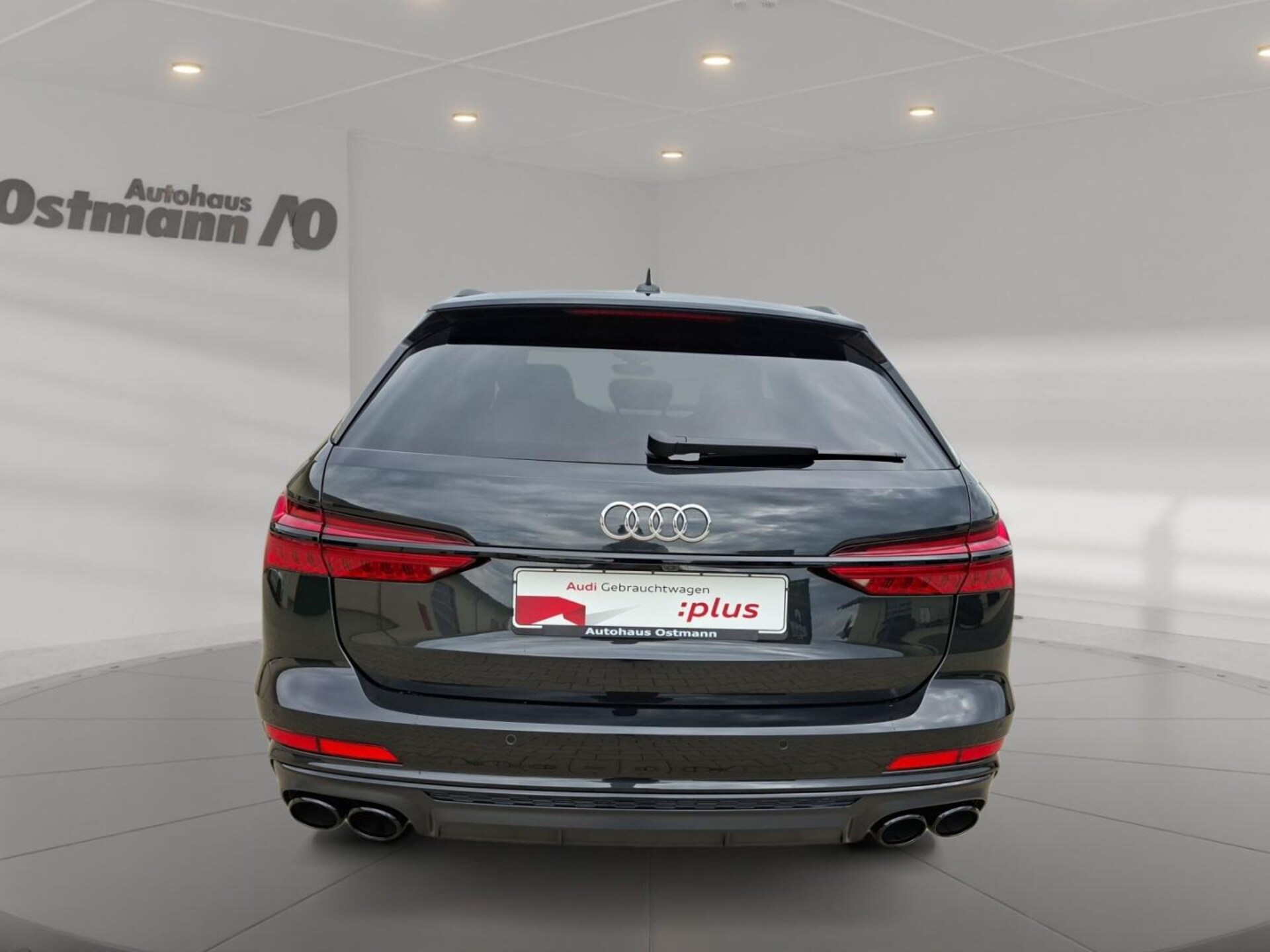 Audi S6 Avant