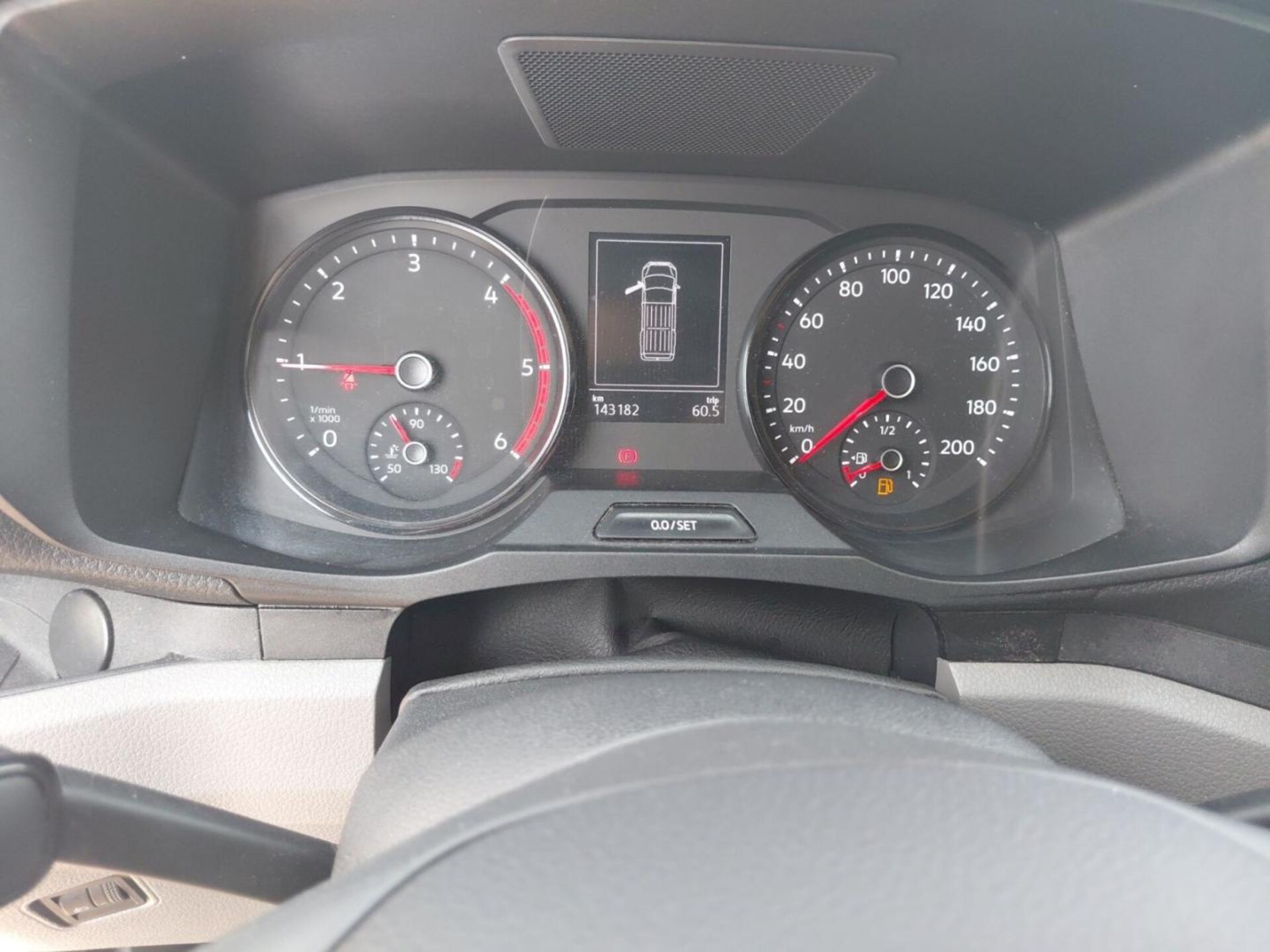 Volkswagen Crafter Kasten mittlerer Radstand